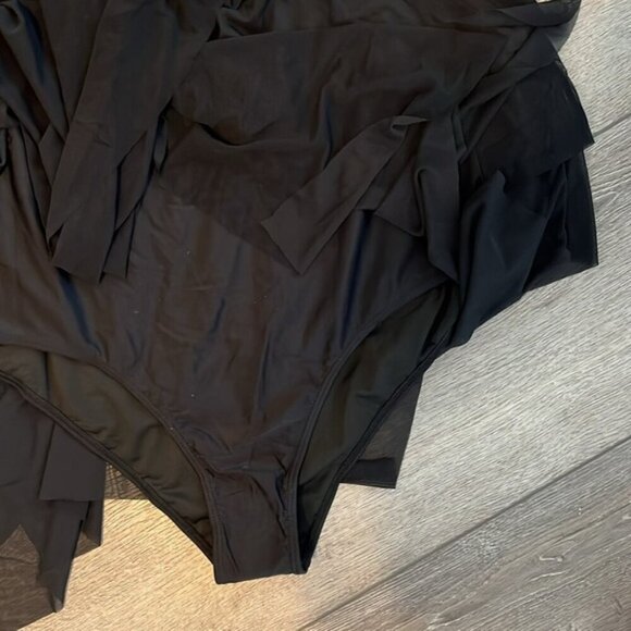 BloomChic one piece swimsuit size 22 - Picture 3 of 8